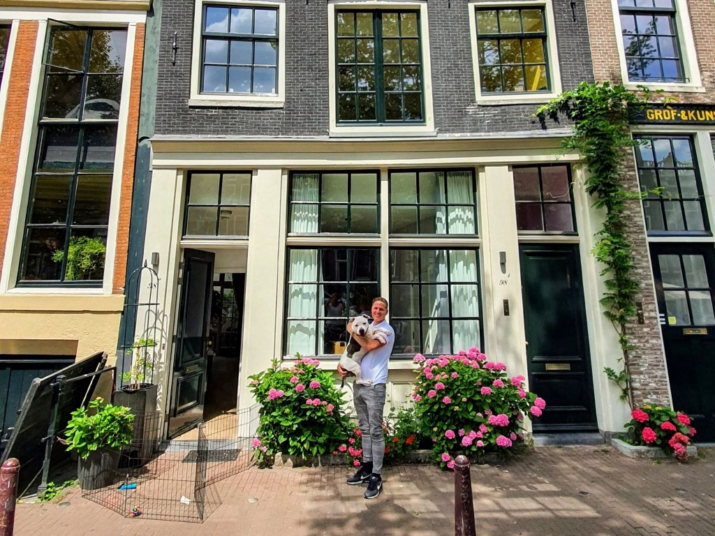 Green Light District - Geveltuin op de Oudezijds Voorburgwal